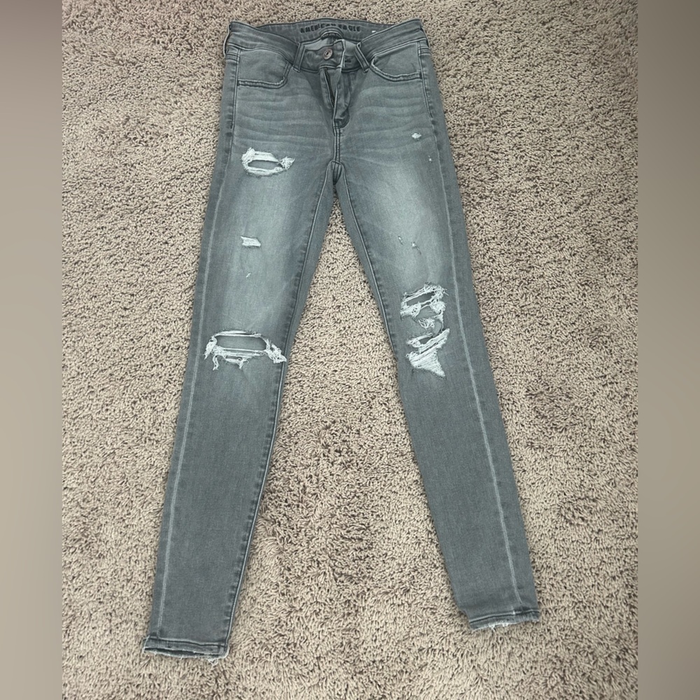 American eagle jeans!